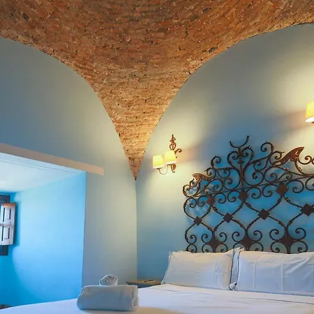 Tugasa Castillo De Castellar Hotel